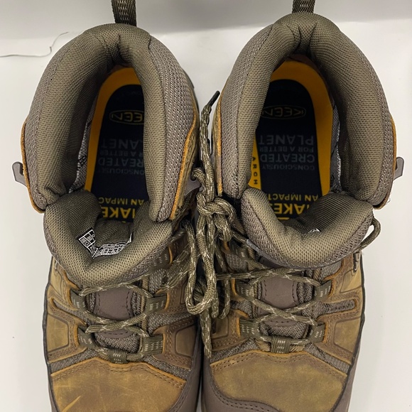 KEEN Circadia mid waterproof mens hiking boots Size 10 main image 5
